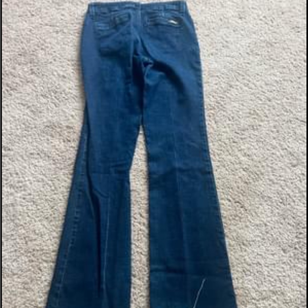 Wrangler Mae Retros